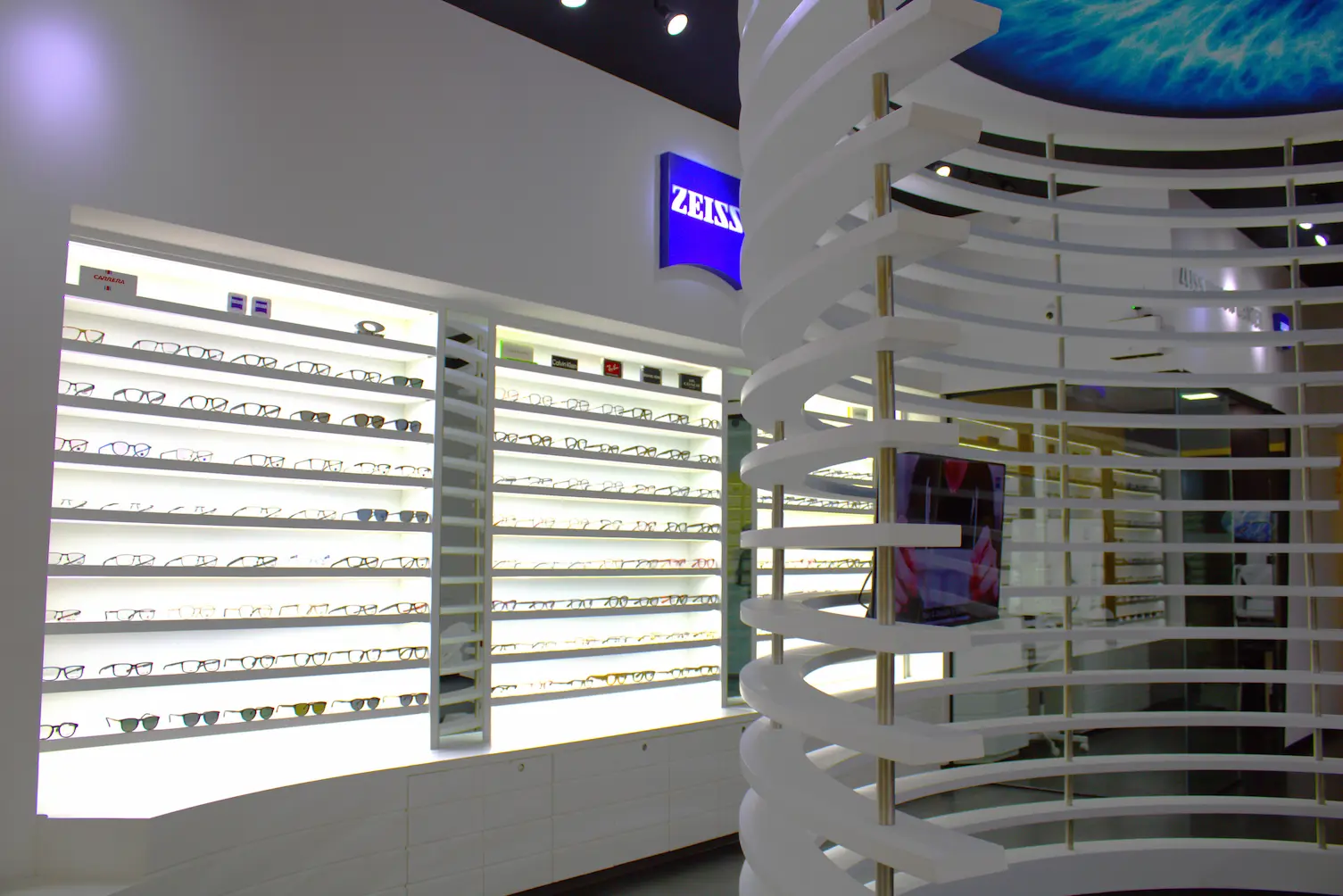 ZEISS VISION CENTER -